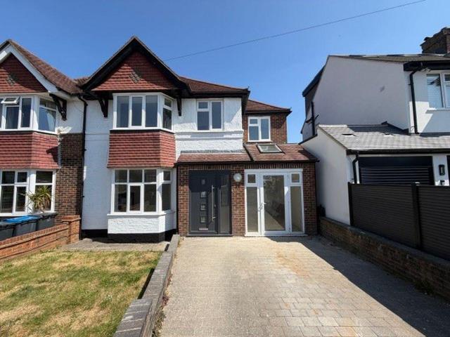 House for rent in London Borough of Croydon, Sanderstead