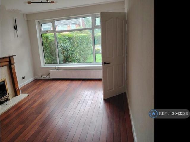 House for rent in Park Lane, Bury