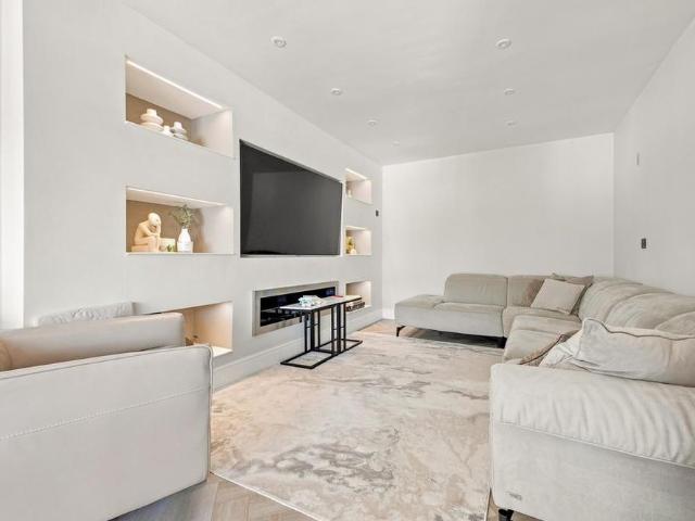 House for rent in Trafford Park, Greater Manchester