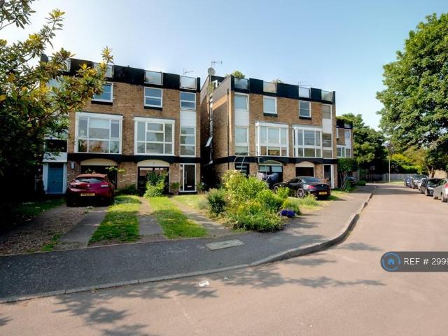 House for rent in Petersham, Greater London
