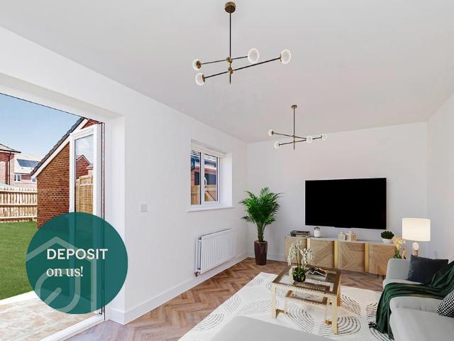 House for rent in Ottershaw, Runnymede