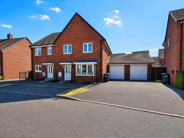 House for rent in Colliers End, Hertfordshire
