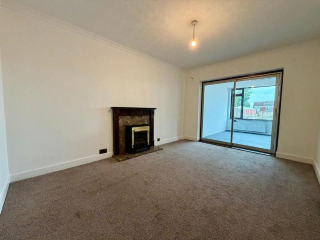 House for rent in Whitnash, Warwick