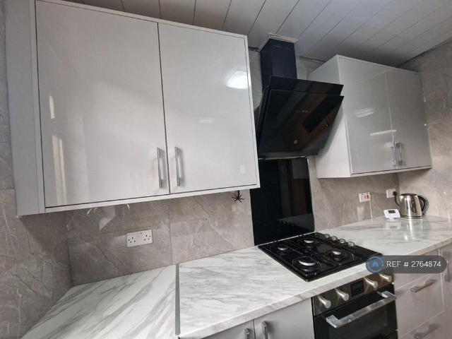 House for rent in Lee Bank, Greater Manchester