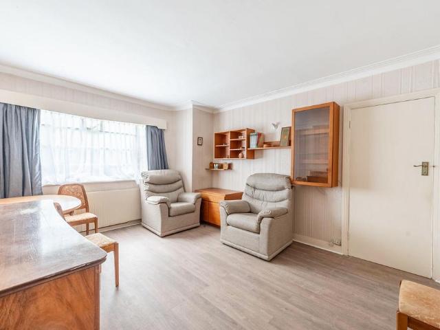 House for rent in Little Stanmore, Greater London