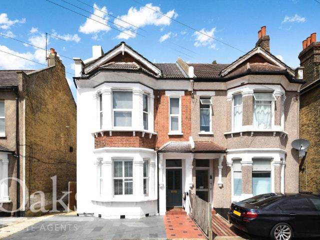 House for rent in London Borough of Croydon, Selhurst