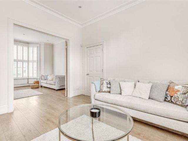 House for rent in Fulham, Walham Green