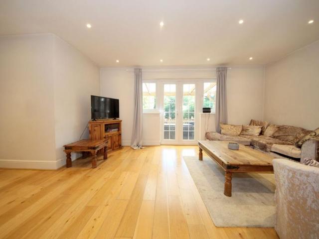 House for rent in Potters Bar, Hertfordshire