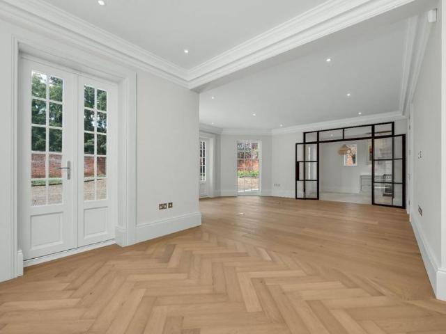 House for rent in Blackhills, Surrey