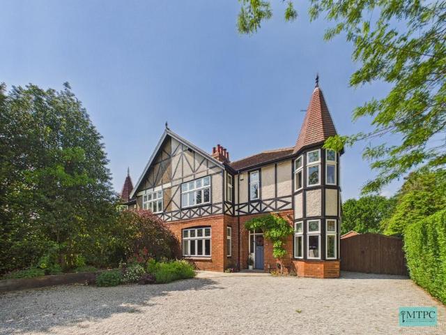 House for rent in High Field, York
