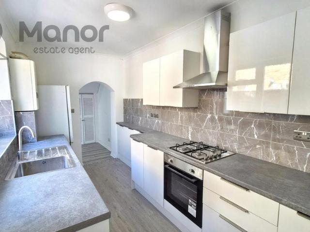 House for rent in Lower Edmonton, Greater London