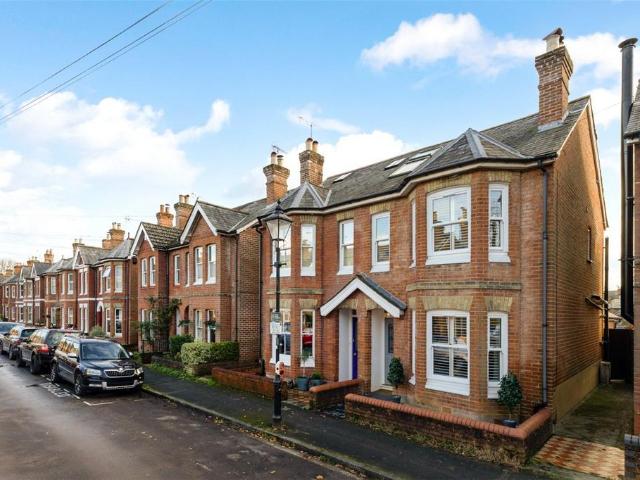House for rent in Hampshire