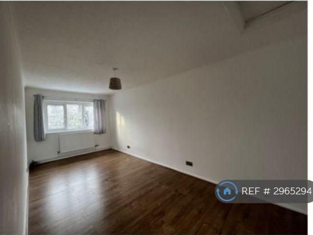 House for rent in Barnwell, Arbury