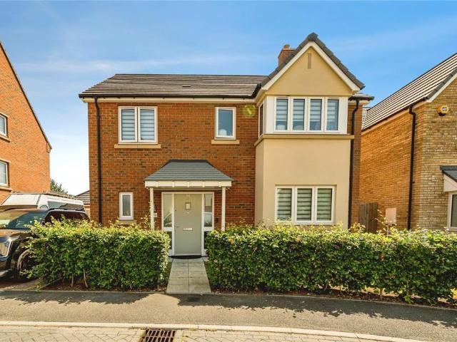 House for rent in Wexham Court, Slough