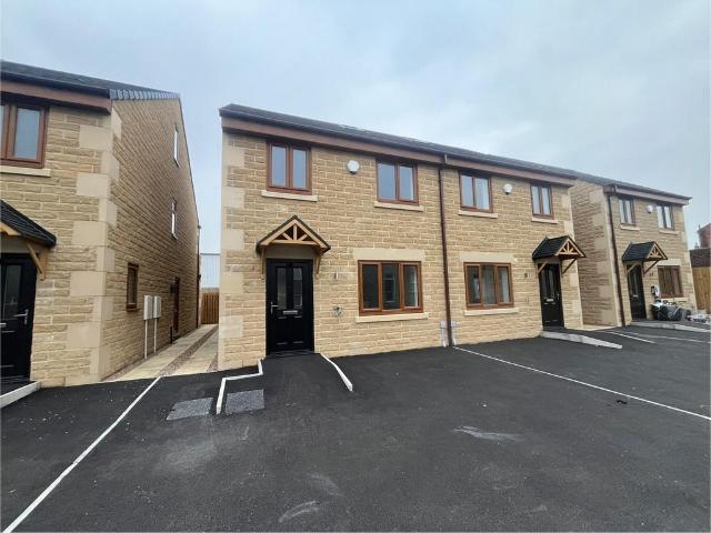 House for rent in Dewsbury, West Yorkshire