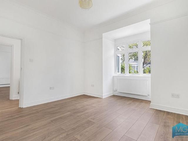 House for rent in Stroud Green, Greater London