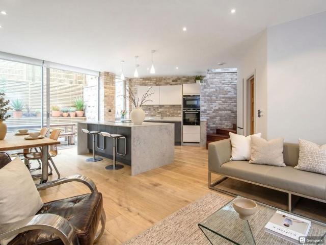 House for rent in Finsbury Park, Greater London