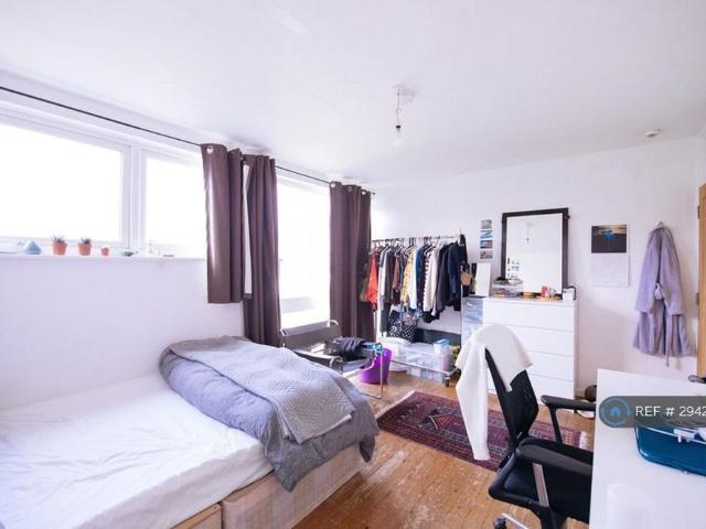 House for rent in Camberwell, Greater London