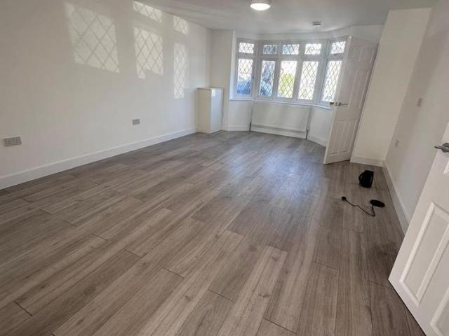 House for rent in London Borough of Hounslow, Feltham