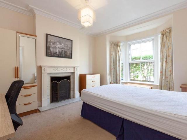 House for rent in Robin Hood, The Slade
