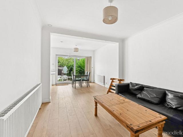 House for rent in London Borough of Merton, Merton Park