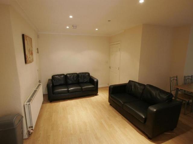House for rent in Burley, West Yorkshire