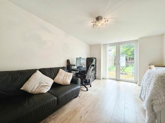 House for rent in Georgia, Greater Manchester