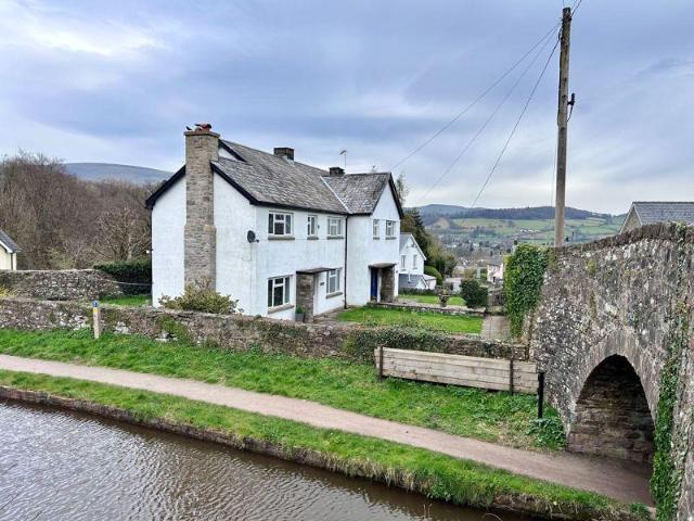 House for rent in Llangattock