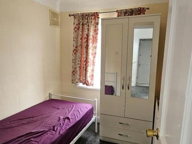 House for rent in Hayes, Greater London
