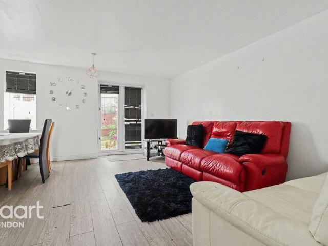 House for rent in Rodbourne, Swindon