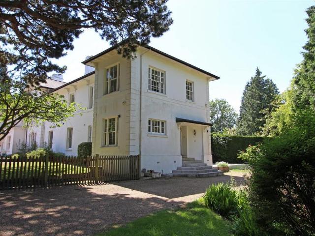 House for rent in Red Hill, Surrey