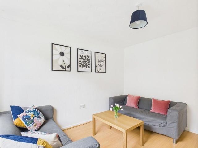 House for rent in East Bank, Norfolk