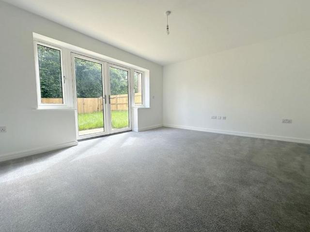 House for rent in Spring Park, Luton