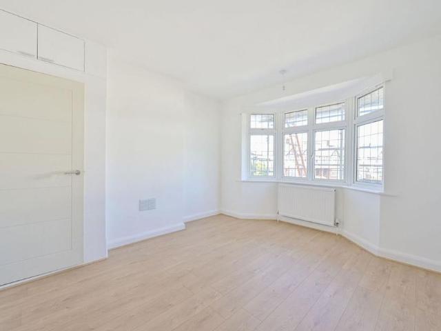 House for rent in London Borough of Merton, Merton Park