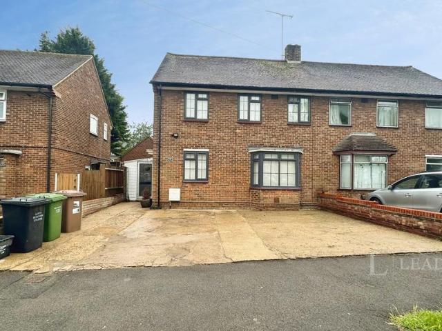House for rent in Spring Park, Luton