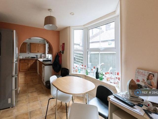 House for rent in Walworth, Greater London