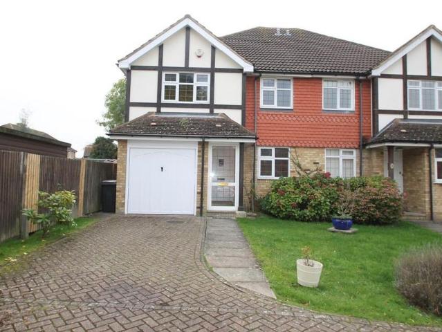 House for rent in Bushey