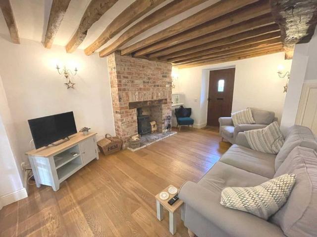 House for rent in Salford, Black Bourton