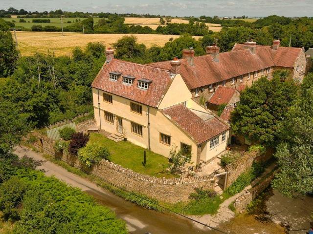 House for rent in West Coker, Somerset