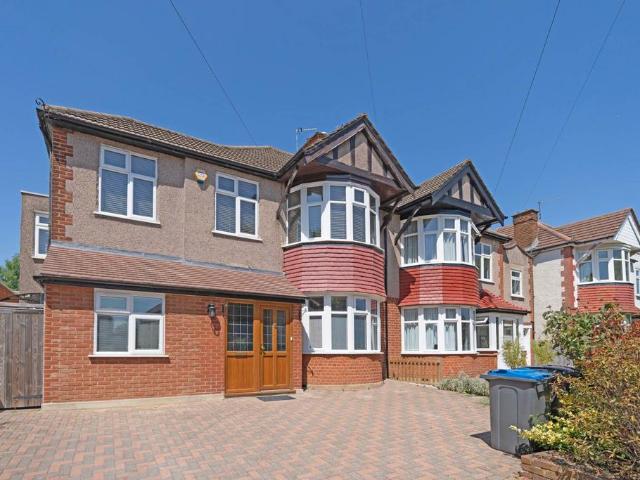 House for rent in Tolworth, Greater London