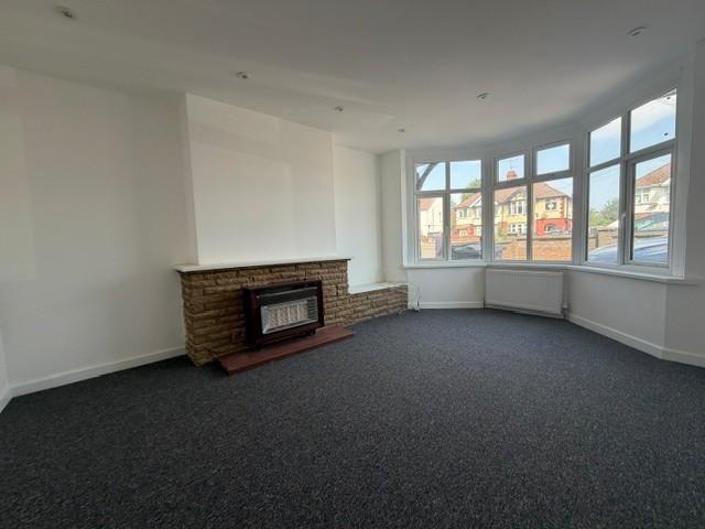 House for rent in Spring Park, Luton