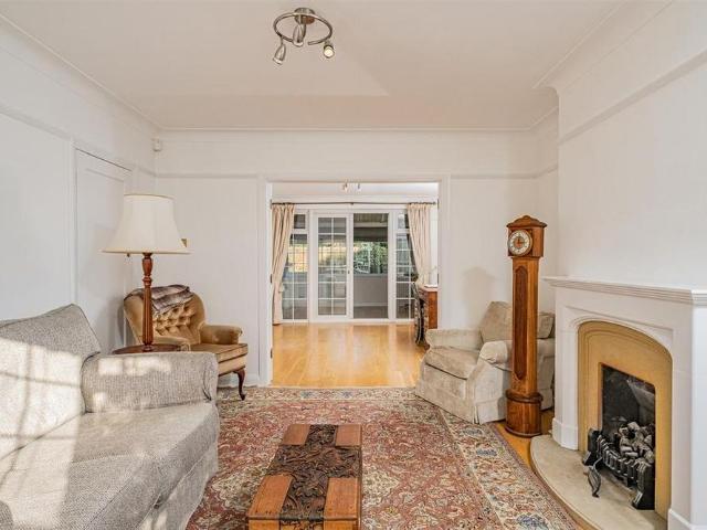 House for rent in Chalfont St. Peter, Denham