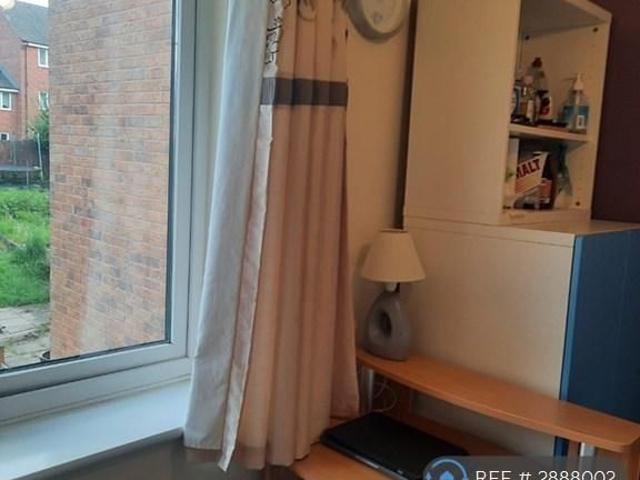 House for rent in Stoke, Stoke-on-Trent