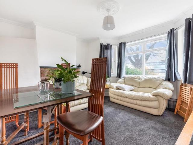 House for rent in West Oxford, The Slade