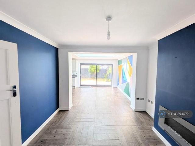 House for rent in Whitley Wood, Reading