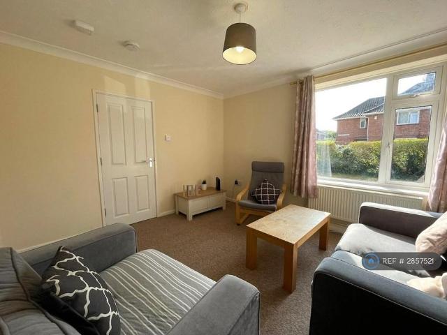 House for rent in Earlham Rise, East Bank