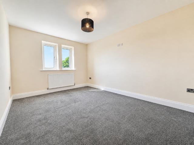 House for rent in Cackleshaw, Bradford