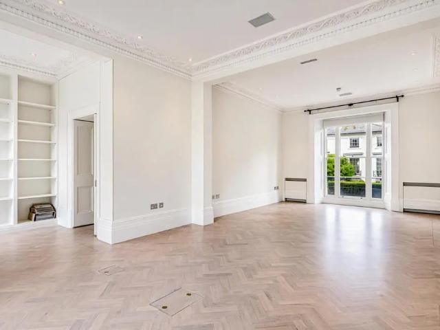 House for rent in City of Westminster, Greater London