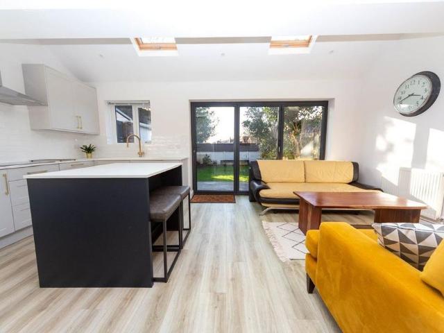 House for rent in Falcon Lodge, Wales