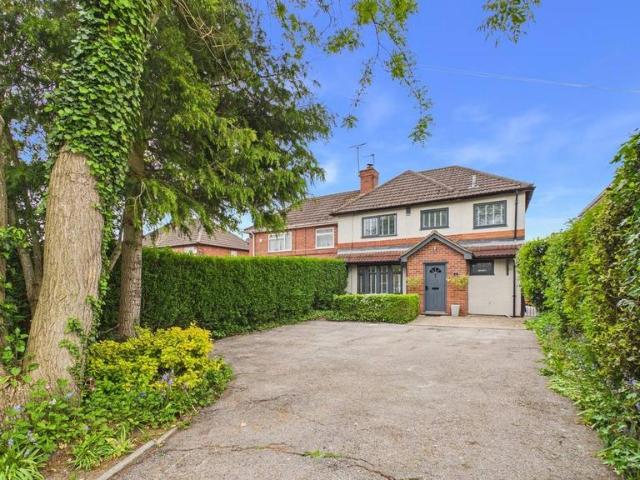 House for rent in Stanley and Stanley Common, Caldermill